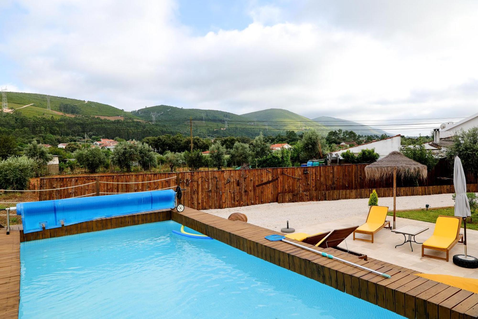 הוילה Porto de Mós Renovated Wine Press House - With Pool מראה חיצוני תמונה