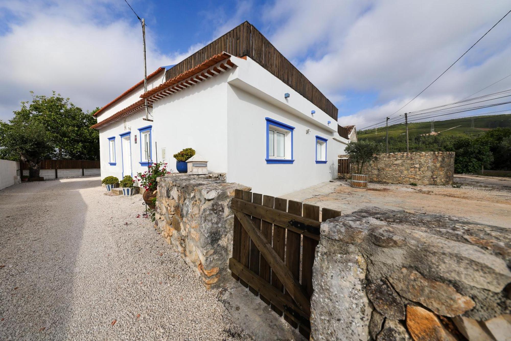 הוילה Porto de Mós Renovated Wine Press House - With Pool חדר תמונה